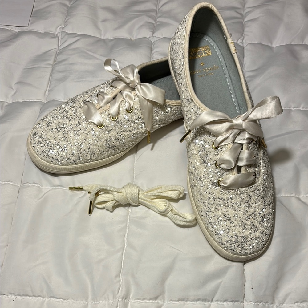 Keds X Kate Spade New York
Glitter Sneakers - Picture 9 of 9